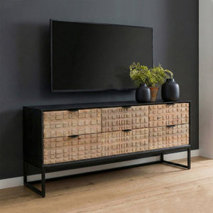 ตู้วางทีวีไม้มะม่วงทันสมัยพร้อมขาเหล็ก ชั้นวางของกว้างขวาง ดีไซน์สวยงามสำหรับตกแต่งห้องนั่งเล่น - Product Image 1