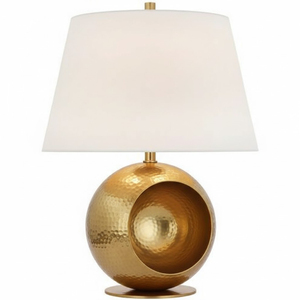 Lámpara de Mesa Moderna de Metal Latón Martillado con Pantalla de Tela Blanca, Acabado Dorado, Estilo Empire, Iluminación Contemporánea para Mesita de Noche/Escritorio - Product Image 3