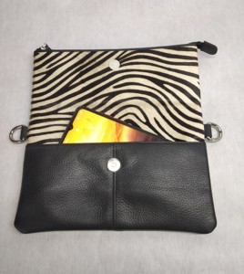 Sacs à main pliables en cuir véritable avec fourrure, sacs bandoulière, pochettes, multiples poches, faciles à transporter, mode, vente en gros - Product Image 6