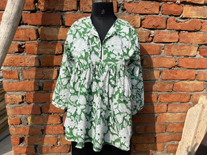 ชุดเดรสฤดูร้อนสไตล์โบฮีเมียนฮิปปี้ ผ้าฝ้ายพิมพ์ลายดอกไม้ด้วยมือ เสื้อคลุมตัวสั้นลำลอง ปักลายทอ - Product Image 2