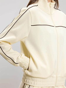 Conjunto Deportivo de 2 Piezas para Mujer, Sudadera con Capucha y Pantalones Deportivos Blancos con Ribete, Personalizado OEM, de Algodón Transpirable - Product Image 5