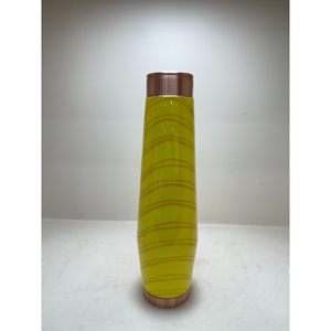 Bouteille d'eau artisanale en cuivre pur jaune, imprimée design, anti-fuite, pour les bienfaits ayurvédiques et les voyages écologiques - Product Image 1
