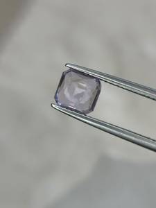 Spinelle Mahenge Naturelle de Haute Qualité, Coupe Émeraude Carrée, 2,05 CT, Violette, Pierre Précieuse Tanzanienne Facettée, Idéale pour la Fabrication de Bijoux - Product Image 2