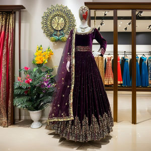 Vestido Anarkali de diseñador recién lanzado con bordado Viscos vestido de novia para fiesta a precio asequible - Product Image 1