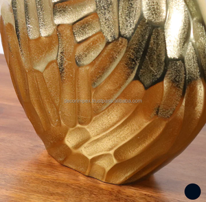 แจกันดอกไม้ทำด้วยมือทำจากอลูมิเนียมเคลือบด้วยสีทองและสีเงินสำหรับตกแต่งบ้านสำนักงาน - Product Image 3