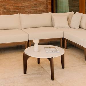 Table basse de jardin ronde Vandana Hexa Vista en ciment et bois d'acacia Xajul - Product Image 1