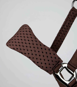 Harnais de cheval anglais traditionnel haut de gamme personnalisé, design robuste, pour l'équitation en plein air et le saut d'obstacles, avec service OEM ODM, qualité supérieure - Product Image 5