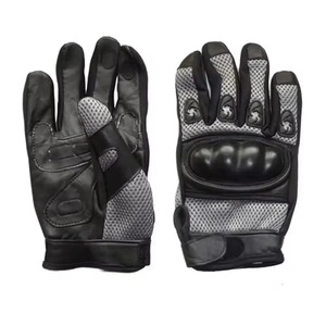 Gants de moto personnalisés pour hommes et femmes en cuir pour le sport et le cyclisme avec logo pour la course à moto - Product Image 1