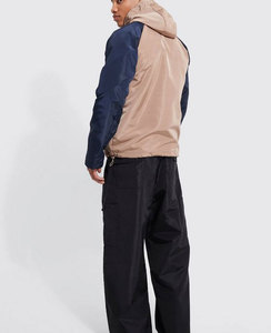 Veste anorak à fermeture éclair 1/4 pour hommes personnalisée avec capuche de couleur unie pull à motif patchwork coupe-vent d'extérieur résistant à l'eau - Product Image 4