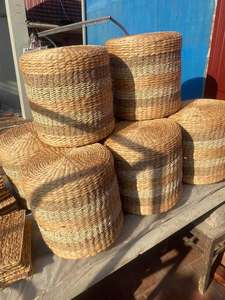 Pouf en jacinthe d'eau naturelle du Vietnam, tissé à la main, pour assise, repose-pieds, décoration intérieure, hôtels et complexes hôteliers - Product Image 4