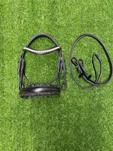 Bridon en cuir noir avec accents en cristal, têtière rembourrée pour cheval miniature, équipement équestre - Product Image 2
