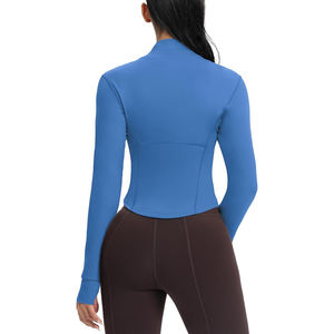 Veste de yoga zippée pour femme, nylon, coupe ajustée, athlétique, extensible, respirante, légère, vêtement d'extérieur - Product Image 4