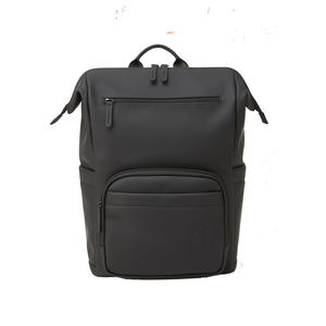 Sac à langer de voyage convertible en cuir véritable avec logo personnalisé du fabricant, grande capacité, fermeture éclair, matelas à langer pour bébé - Product Image 2