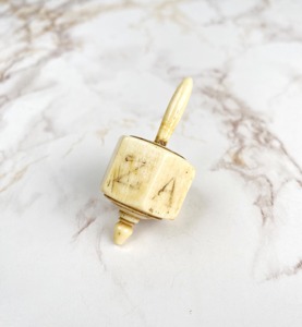 Dés en os les plus vendus – Fournitures industrielles de dés en os pour jeux de luxe et collectionneurs professionnels – Accessoire en gros à volume élevé - Product Image 1