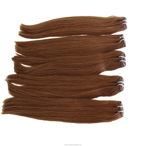 Largo, luminoso y excepcionalmente suave: el cabello humano liso y sedoso que cae sobre la piel fluye bellamente de la raíz a la punta siempre. - Product Image 5