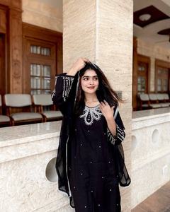 Fatema mode dernier concepteur indien pakistanais costume robe mousseline coton soie broderie séquence Kurti ensemble fête de mariage - Product Image 5