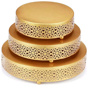 Support à dessert doré à 2 niveaux, orné d'un fin bord festonné en dentelle et d'une poignée circulaire, disponible à prix de gros. - Product Image 3