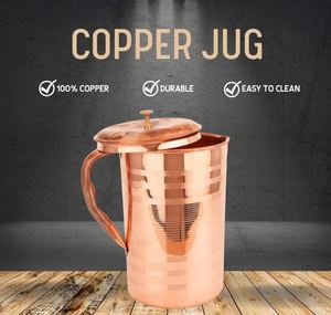 Ensemble de carafes en cuivre pour une présentation élégante lors des repas, service de boissons en métal avec verres, durable et réutilisable pour la cuisine et la salle à manger. - Product Image 4