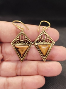 Pendientes Largos Vintage para Boda Cristiana con Perlas de Imitación y Forma de Alas Elegantes - Product Image 5