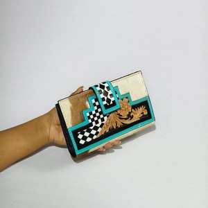 Cartera de Moda para Mujer, Diseño Floral, Patrón a Cuadros, Hecha a Mano con Cuero Vacuno Repujado de Primera Calidad, Estilo Western - Product Image 4