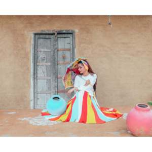 Ensemble évasé en mousseline multicolore Snow Angrkha coupe trapèze - Product Image 4