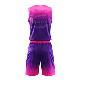 Uniforme de basketball en polyester respirant de haute qualité, service OEM, couleurs et logo personnalisés, prix bas, nouveau style, design pur - Product Image 2