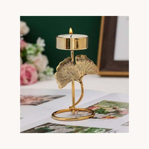 Elegant Crescent Moon Metal <b>Tealight</b> Candle Holder Stylish New Arrival Decorative <b>Tealight</b> Holder For Festive Decor - Product Image 5