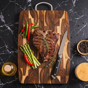 Planche à découper en bois de qualité supérieure, écologique, nouvelle planche à découper en bois à grain fin avec pieds antidérapants pour la cuisine - Product Image 5