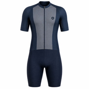 Tenue de cyclisme active en tissu mesh respirant à séchage rapide, idéale pour les entraînements, les courses et le cyclisme en extérieur - Product Image 1
