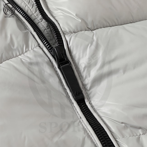 Veste d'hiver rembourrée à capuche 100% polyester, fermeture éclair, tissu brillant à effet bulles, séchage rapide, coupe-vent, respirante, haute qualité, pour homme - Product Image 1