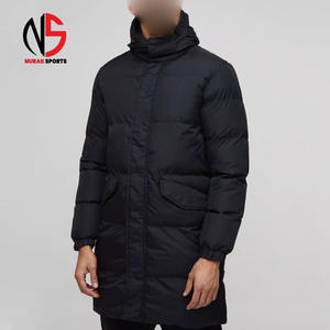 Chaqueta acolchada con capucha de longitud media para hombre, con logotipo personalizado OEM, en negro, a prueba de viento y cálida, de alta calidad, tipo burbuja. - Product Image 1