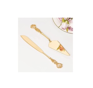Élégante Spatule à Gâteau en Métal pour Réceptions de Mariage, Service de Desserts, Buffets, Événements de Restauration – Qualité Supérieure - Product Image 1