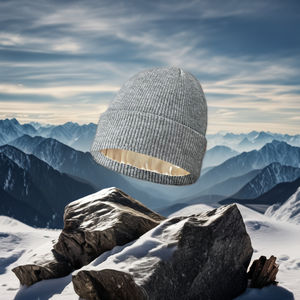 หมวกบีนนี่ถักนิตติ้งสำหรับฤดูหนาวใส่ได้ทั้งชายและหญิงทำจากยางยกสูงพิมพ์ลายการ์ตูนอะคริลิค100% สำหรับผู้ชายและผู้หญิง - Product Image 1