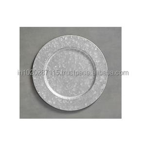 Placa de cargador de metal de estilo vintage de alta calidad, perfecta para uso tradicional en banquetes o eventos de catering - Product Image 5
