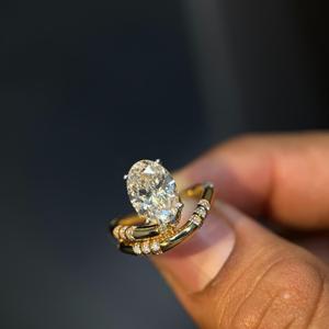 Anillo Solitario Ovalado de Diamante Cultivado en Laboratorio de Oro de 14K con Banda Curva Pavé para Mujer, Joyería Fina - Product Image 6