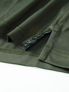 เสื้อกอล์ฟแขนสั้นผ้าฝ้ายถักสำหรับผู้ชาย ออกแบบลายพิมพ์ได้ตามต้องการ ป้องกันรอยยับ คุณภาพสูง ขายส่งจากโรงงานโดยตรง - Product Image 5