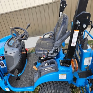 Tracteur agricole miniature LS MT125 à roues 4x4 pas cher à vendre avec godet à attache rapide et grappin - Product Image 4