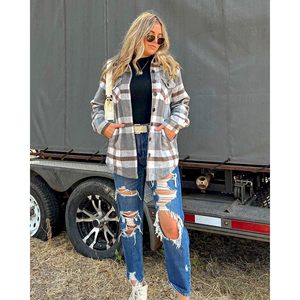 2025 femmes Plaid flanelle matelassé hiver manteaux surdimensionné bouton vers le bas chemises veste avec peau de mouton et col à capuche - Product Image 6