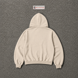 Sudadera con Capucha Beige con Diseño Gráfico de Personajes Juguetones, Estilo Vintage Texturizado, Holgada, Informal, Unisex - Product Image 6