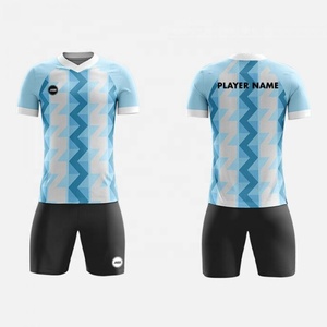 Nouvelle tenue de football pour jeunes, vente en gros, impression par sublimation, unisexe, personnalisable, respirante, 100% polyester, col en V, manches longues - Product Image 1