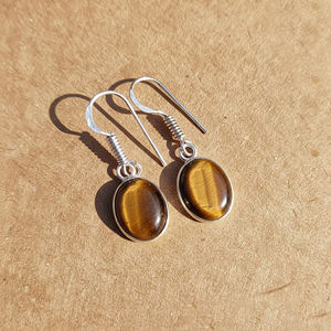 Pendientes de Estilo Vintage con Piedras Preciosas Naturales en Latón, Joyería Elegante para Oficina, Fiestas Nocturnas y Regalos, Precio de Exportación - Product Image 1