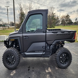Véhicule tout-terrain de luxe Polaris Ranger XD1500 North Star avec sièges chauffants, écran intelligent et performances de transport puissantes - Product Image 1