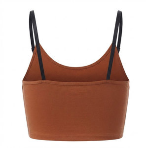 Soutien-gorge de sport à maintien élevé pour femme, sans coutures, en tissu Spandex/Nylon respirant, avec logo frontal, pour le yoga et les activités sportives - Product Image 2