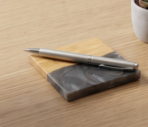 <b>Square</b> <b>Black</b> Resin And Walnut Wood Coasters Perfect For Home Hotel <b>Coffee</b> Tea Wine Tableware Accessory And Elegant Dining - Product Image 5
