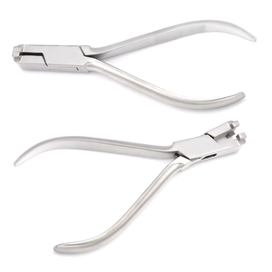 Pince dentaire à pliage en Z étroit, Pince orthodontique pour le pliage de fils, Fournisseur pakistanais, Forceps d'extraction manuel en acier inoxydable - Product Image 1