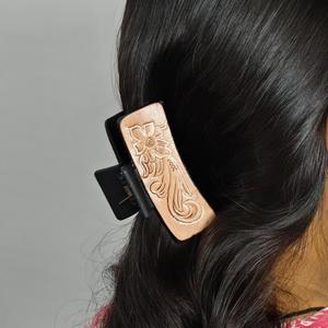 Pinza para el pelo de madera con grabado floral, estilo natural, accesorio de moda para bolso, otros accesorios decorativos - Product Image 3