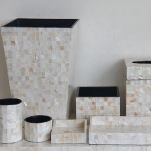 Le dernier ensemble de lavabo en nacre pour salle de bain ou salle de bain par United Trade World - Product Image 1