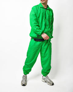 Pantalones Deportivos Unisex de Nailon con Diseño Personalizado para Otoño, Transpirables, para Correr, con Cierre y Estampado por Transferencia Térmica - Product Image 5