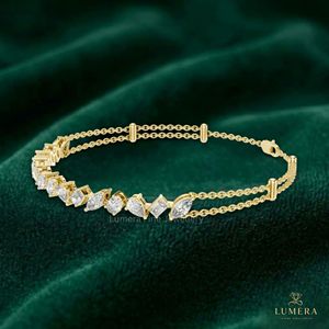 Bracelet en or exquis à double chaîne et diamants, élégant, avec grappe de formes variées, bijoux de fiançailles en diamants de laboratoire, cadeau d'anniversaire - Product Image 3