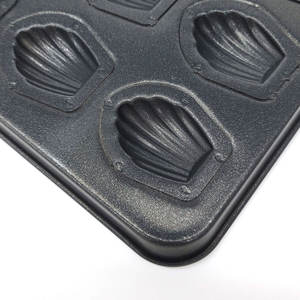 Molde para Micro Madeleines, 12 Cavidades, Antiadherente, Revestimiento de Fluororesina, Acero al Carbono, Apto para Horno, Libre de BPA, para Repostería de Porciones Pequeñas - Product Image 3